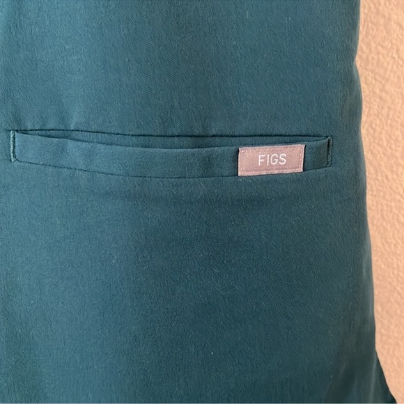 Figs Scrub Set - Picture 8 of 12